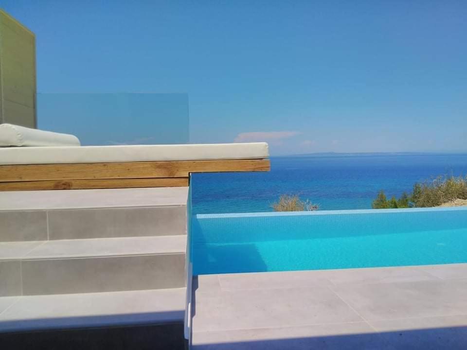 Zante Fiore Suites Xirokástellon エクステリア 写真