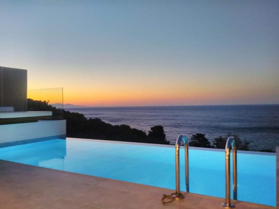 Zante Fiore Suites Xirokástellon エクステリア 写真